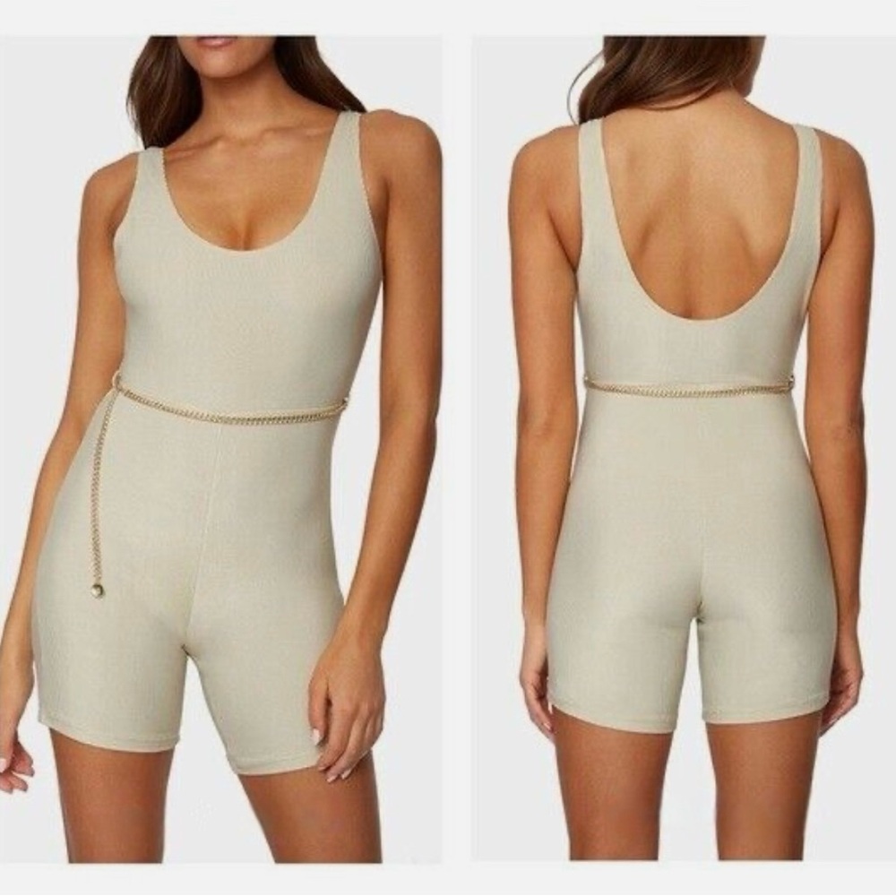 WEWOREWHAT Solid Rib Scoop Bodysuit Khaki Gold Chain Size M (NWT)